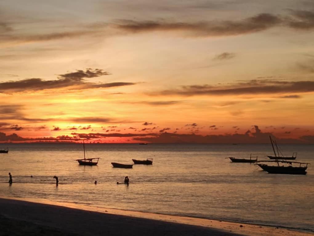 Zanzi Beach Hotel Nungwi Luaran gambar